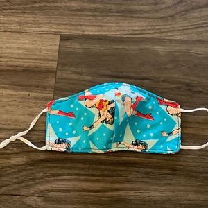 TRIPLE LAYER adjustable strap Face mask!